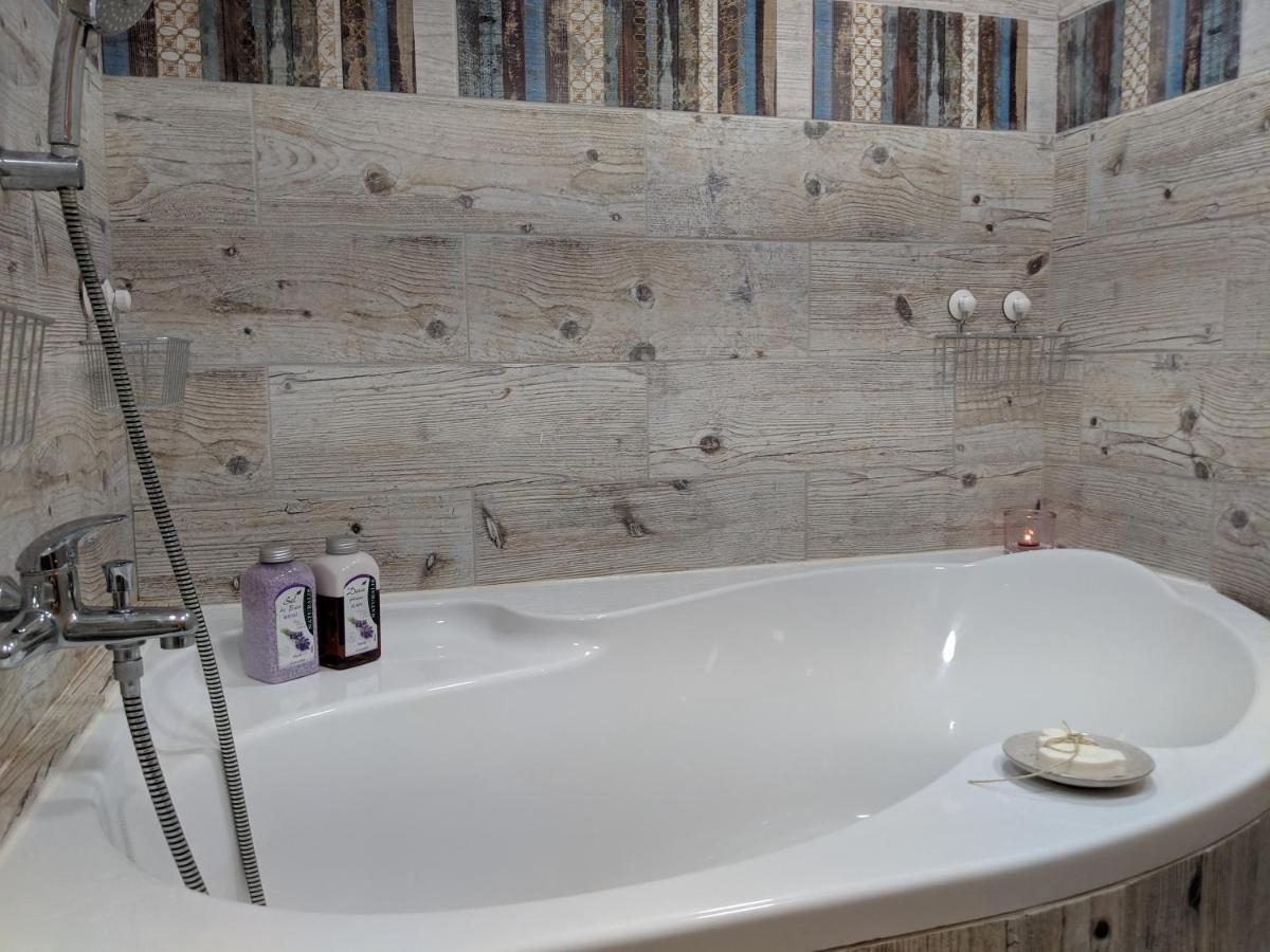 Luxury Apartment In Sumava National Park Nova Pec Bagian luar foto